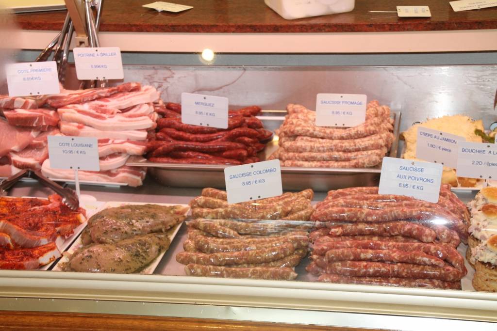 Vitrine de charcuterie maison